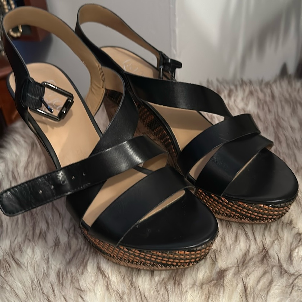 Franco Sarto Stallion 2 wedge